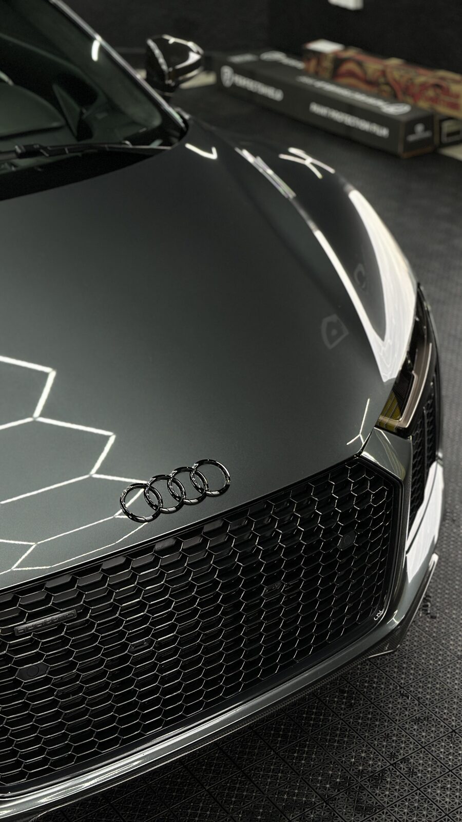 Audi R8
