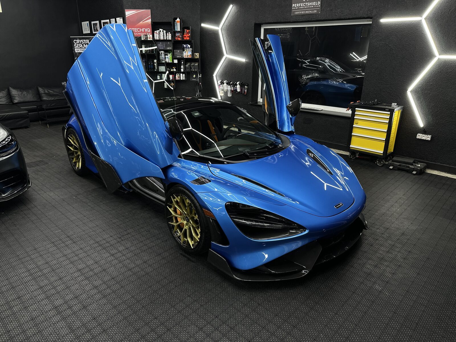 McLaren 765LT