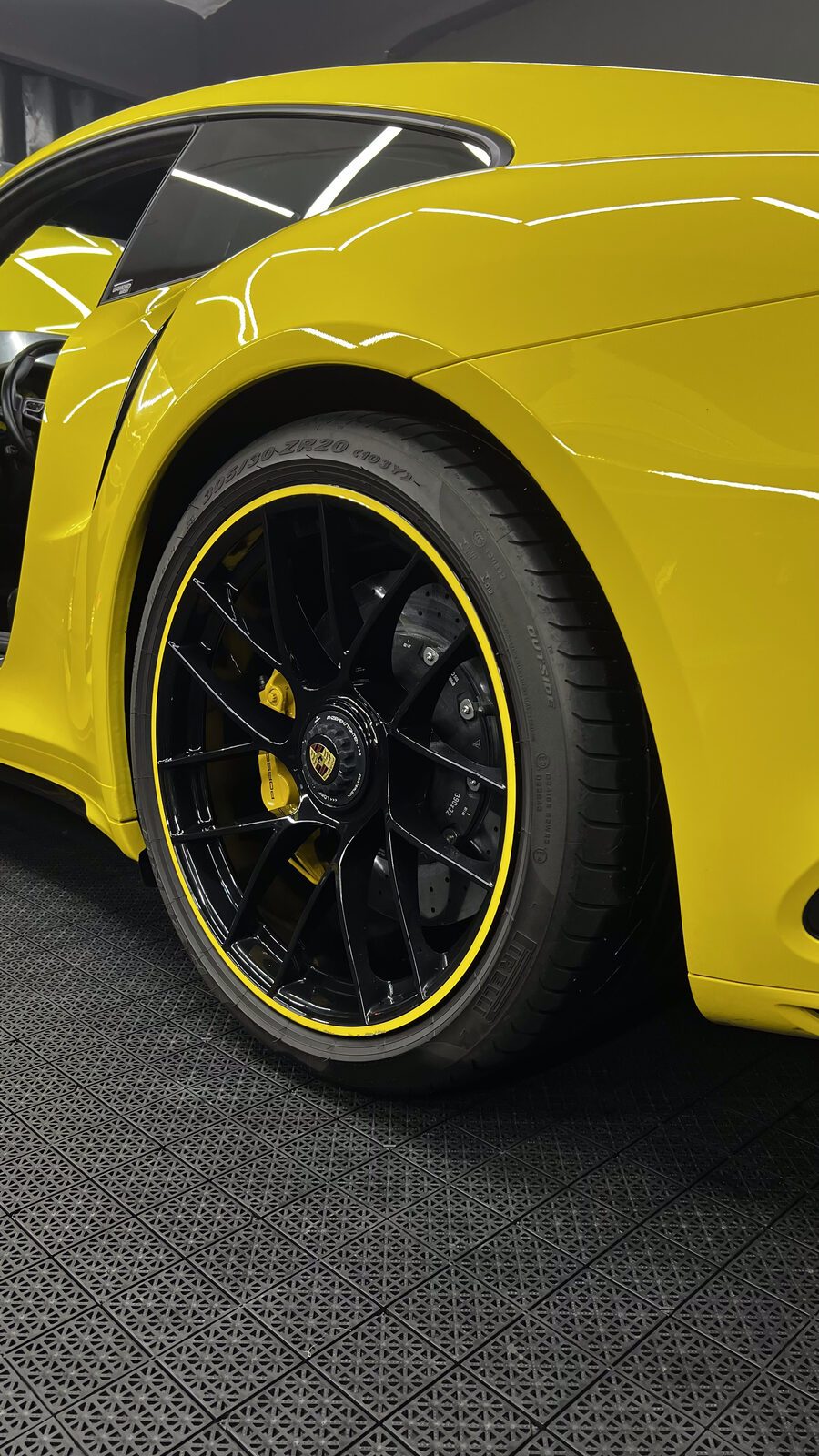 Porsche 911 Turbo S